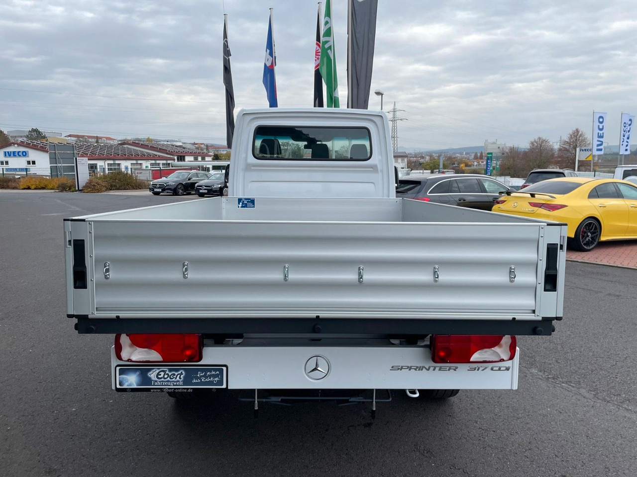 Mercedes-Benz Sprinter 317 CDI 9G 3665 Klima - Pritsche Transporter: das Bild 4 Mercedes-Benz Sprinter 317 CDI 9G 3665 Klima - Pritsche Transporter: das Bild 4