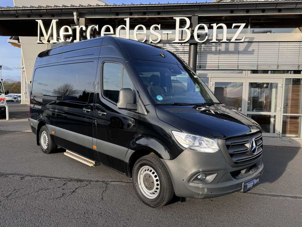 Mercedes-Benz Sprinter 317 CDI Rollstuhl-/Behinderten-Lift AMF - Krankenwagen: das Bild 3 Mercedes-Benz Sprinter 317 CDI Rollstuhl-/Behinderten-Lift AMF - Krankenwagen: das Bild 3