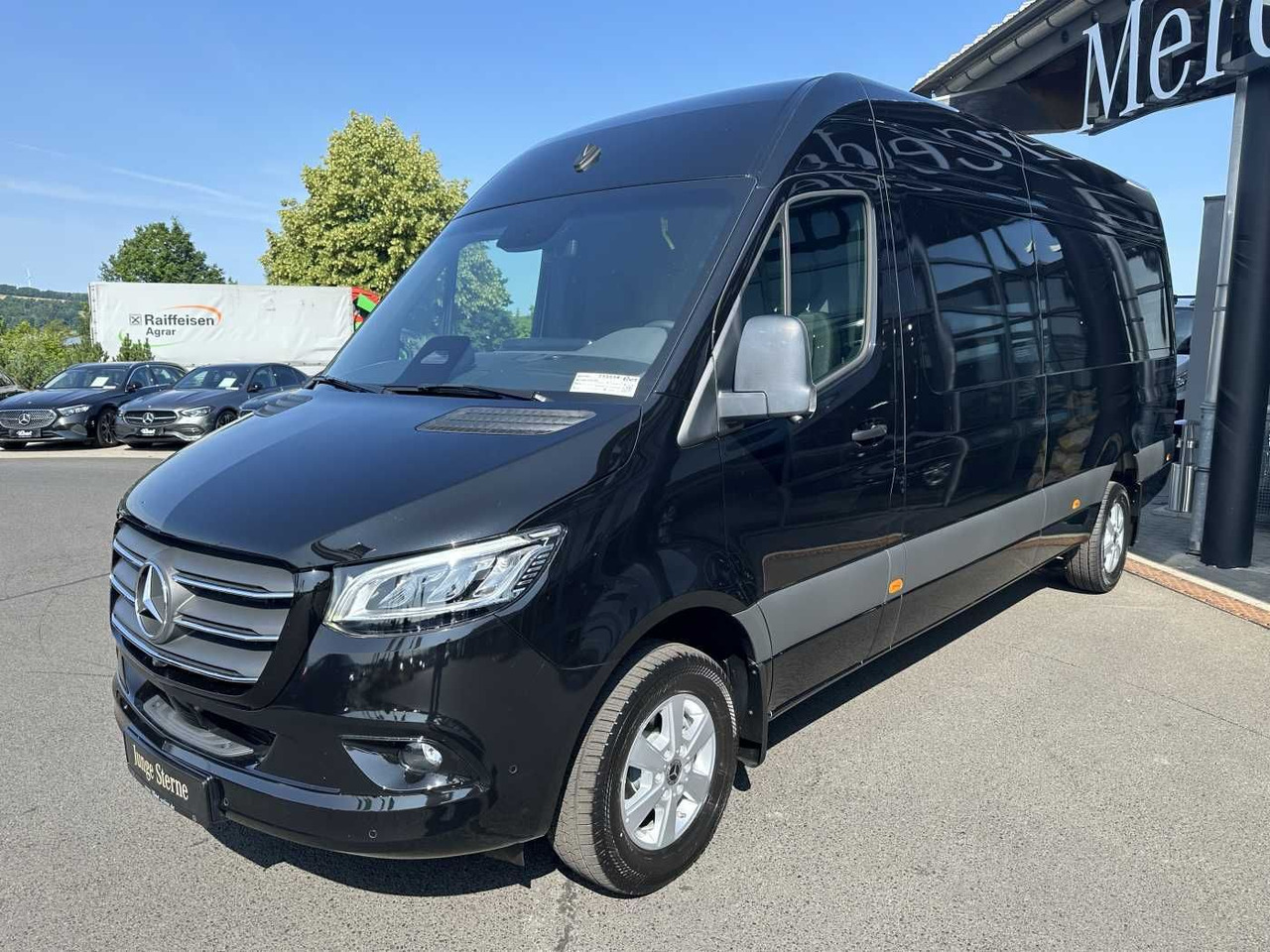 Mercedes-Benz Sprinter 319 CDI 4325 AHK DISTRONIC 360 Klima - Kastenwagen: das Bild 3 Mercedes-Benz Sprinter 319 CDI 4325 AHK DISTRONIC 360 Klima - Kastenwagen: das Bild 3