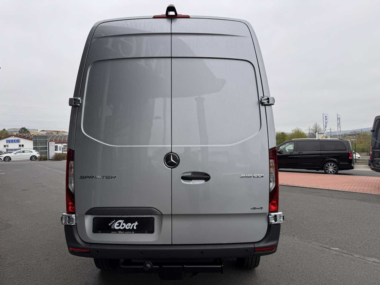 Mercedes-Benz Sprinter 319 CDI 4x4 3665 Klima Standheiz AHK - Kastenwagen: das Bild 5 Mercedes-Benz Sprinter 319 CDI 4x4 3665 Klima Standheiz AHK - Kastenwagen: das Bild 5