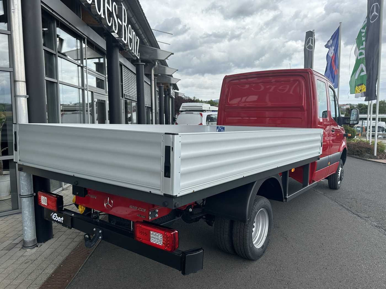Mercedes-Benz Sprinter 519 CDI 4x4 4325 DoKa AHK Klima Kamera - Pritsche Transporter, Transporter mit Doppelkabine: das Bild 4 Mercedes-Benz Sprinter 519 CDI 4x4 4325 DoKa AHK Klima Kamera - Pritsche Transporter, Transporter mit Doppelkabine: das Bild 4