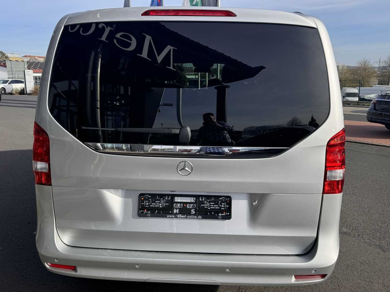 Mercedes-Benz V 220 d EDITION DISTRONIC MBUX Kamera 6Sitze - PKW: das Bild 5 Mercedes-Benz V 220 d EDITION DISTRONIC MBUX Kamera 6Sitze - PKW: das Bild 5
