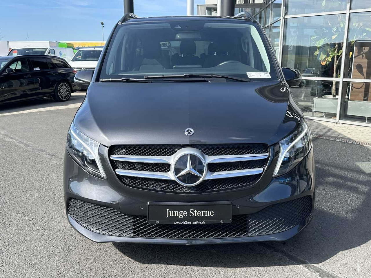 Mercedes-Benz V 300 d EDITION 4MATIC DISTRONIC AHK LED Kamera - PKW: das Bild 2 Mercedes-Benz V 300 d EDITION 4MATIC DISTRONIC AHK LED Kamera - PKW: das Bild 2