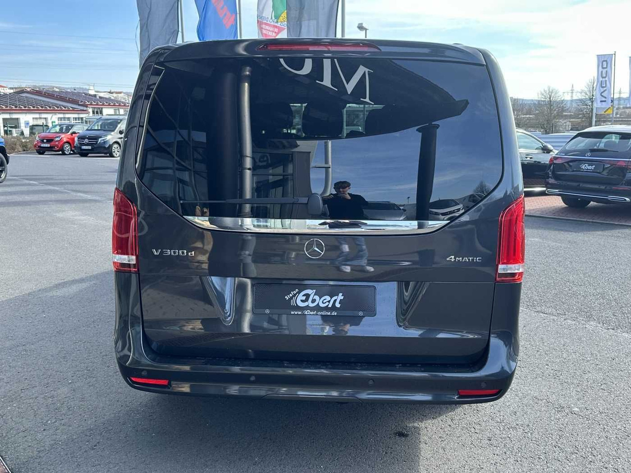 Mercedes-Benz V 300 d EDITION 4MATIC DISTRONIC AHK LED Kamera - PKW: das Bild 5 Mercedes-Benz V 300 d EDITION 4MATIC DISTRONIC AHK LED Kamera - PKW: das Bild 5
