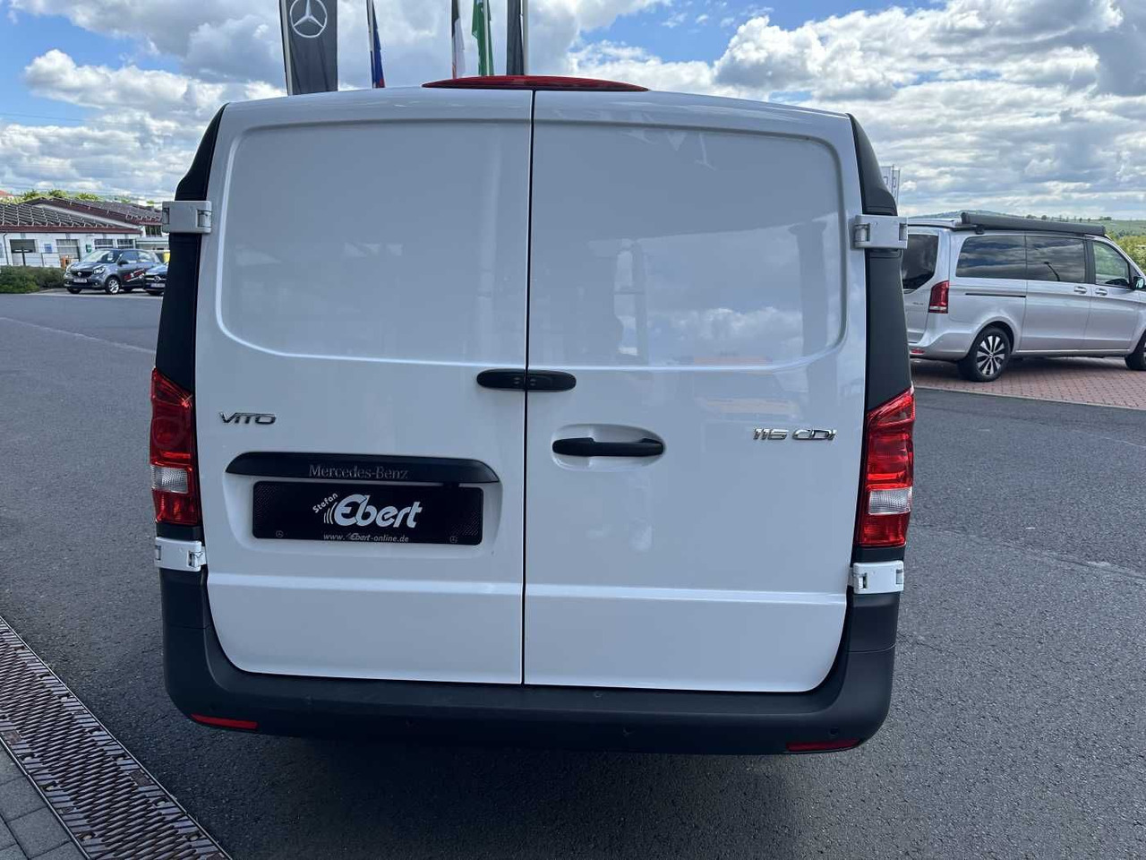 Mercedes-Benz Vito 116 CDI 3430 9G Klima Kamera Navi SHZ Tempo - Kleintransporter: das Bild 5 Mercedes-Benz Vito 116 CDI 3430 9G Klima Kamera Navi SHZ Tempo - Kleintransporter: das Bild 5