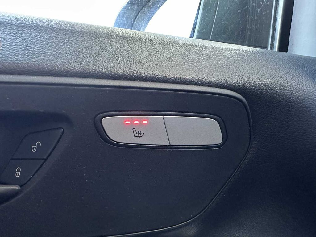 Kleintransporter, Transporter mit Doppelkabine Mercedes-Benz Vito 116 CDI Mixto 9G Klima Kamera SHZ Audio40: das Bild 15