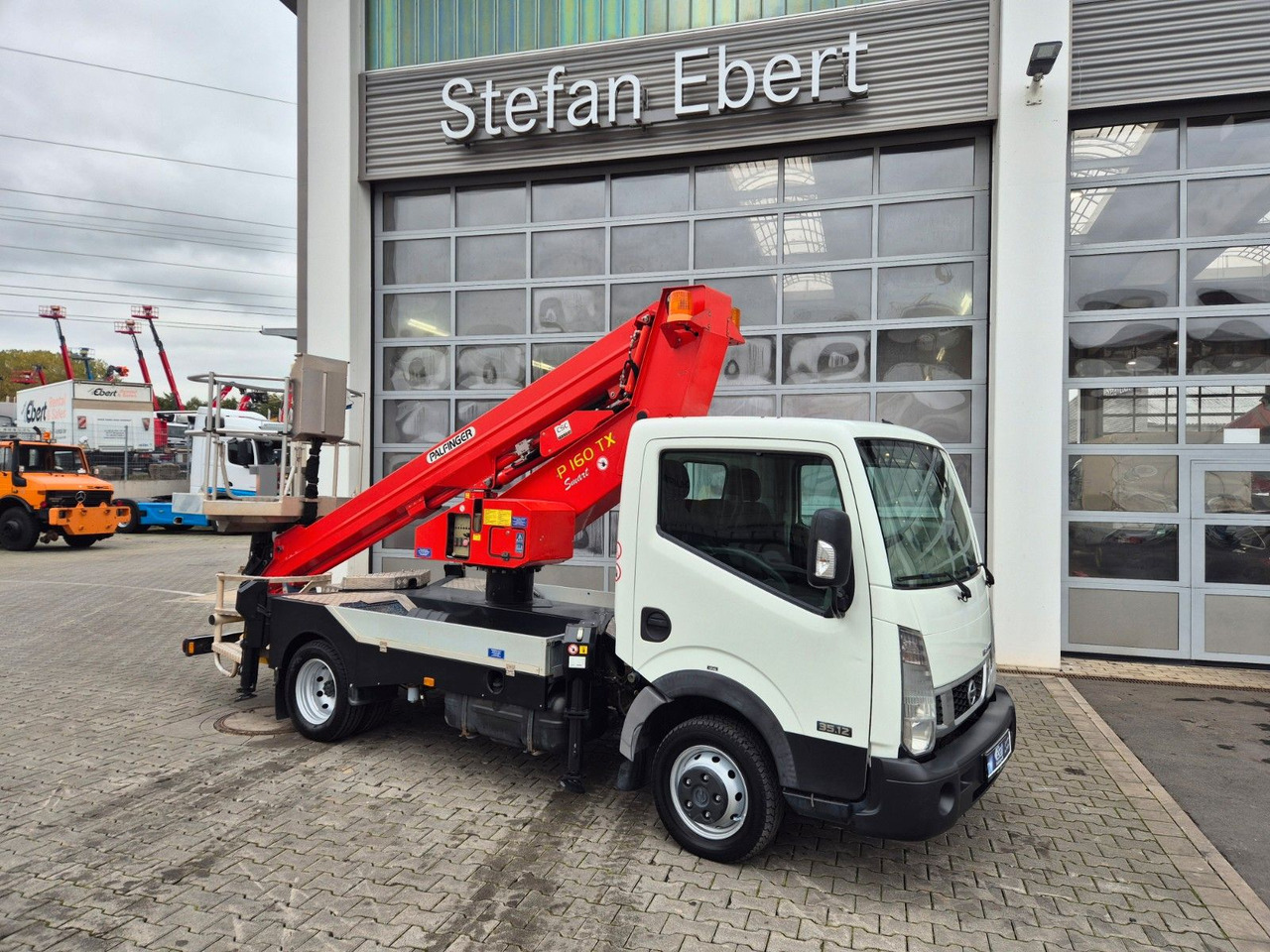Nissan Cabstar NT400 Palfinger P 160 TX 16m 1.104h - LKW mit Arbeitsbühne: das Bild 5 Nissan Cabstar NT400 Palfinger P 160 TX 16m 1.104h - LKW mit Arbeitsbühne: das Bild 5