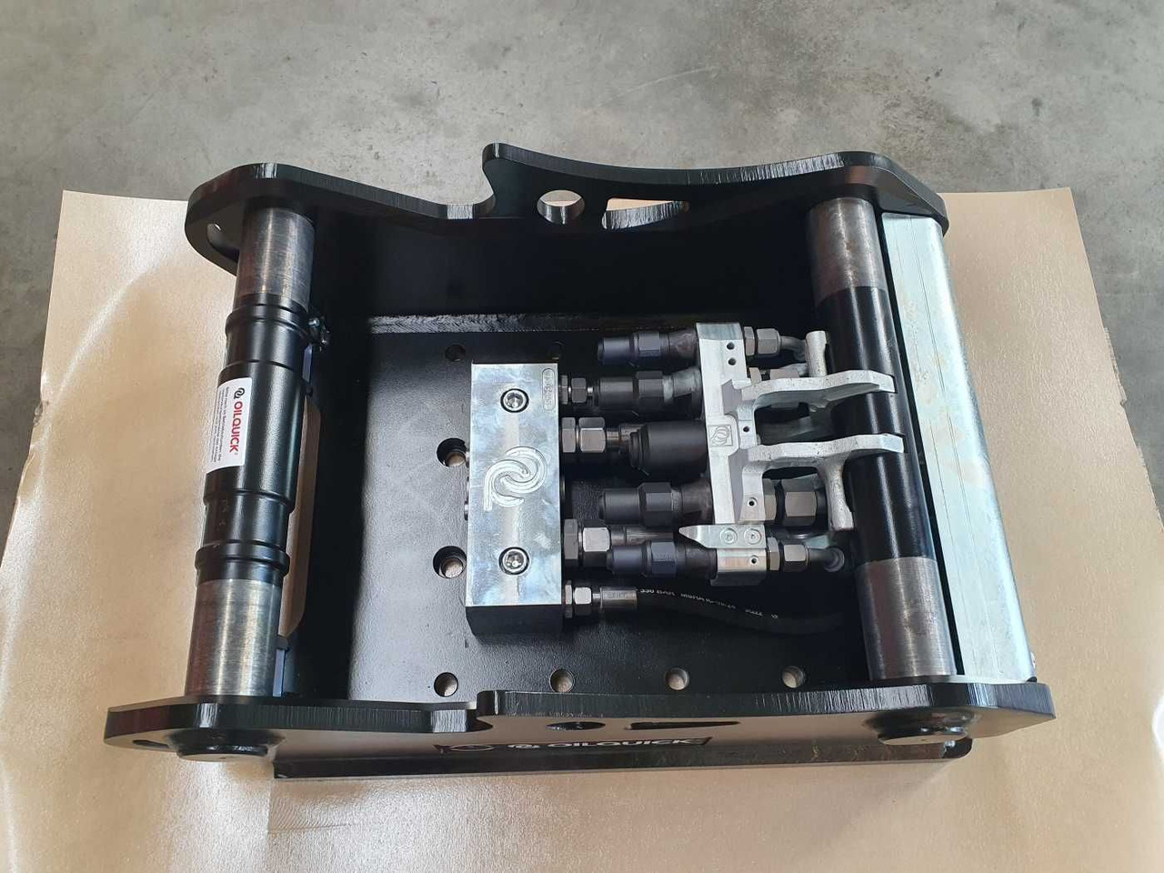 OilQuick OQ65 Adapterplatte für Westtech & mehr - Schnellwechsler: das Bild 5 OilQuick OQ65 Adapterplatte für Westtech & mehr - Schnellwechsler: das Bild 5