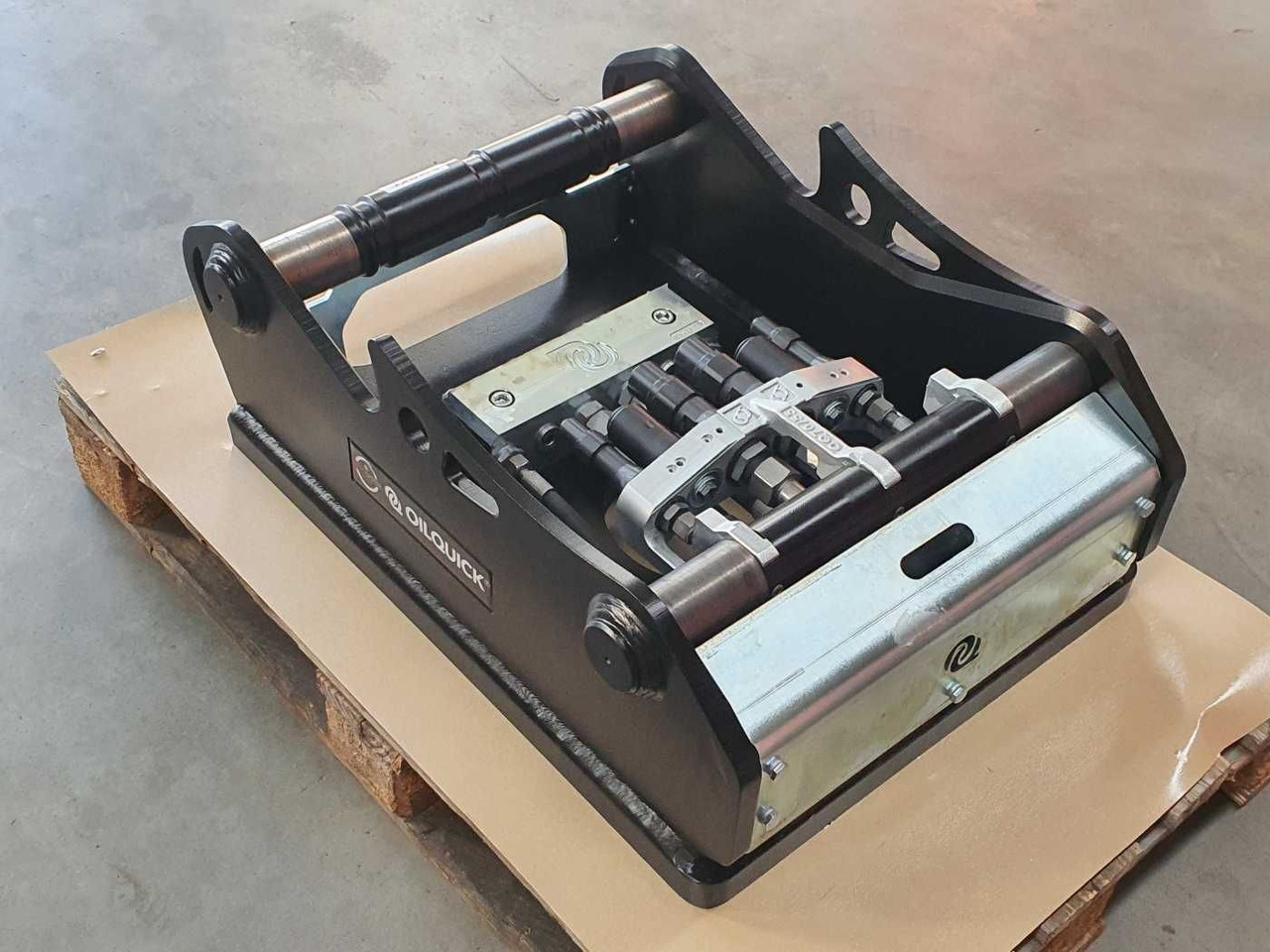 OilQuick OQ70/55 Adapterplatte für Westtech NEU - Schnellwechsler: das Bild 2 OilQuick OQ70/55 Adapterplatte für Westtech NEU - Schnellwechsler: das Bild 2