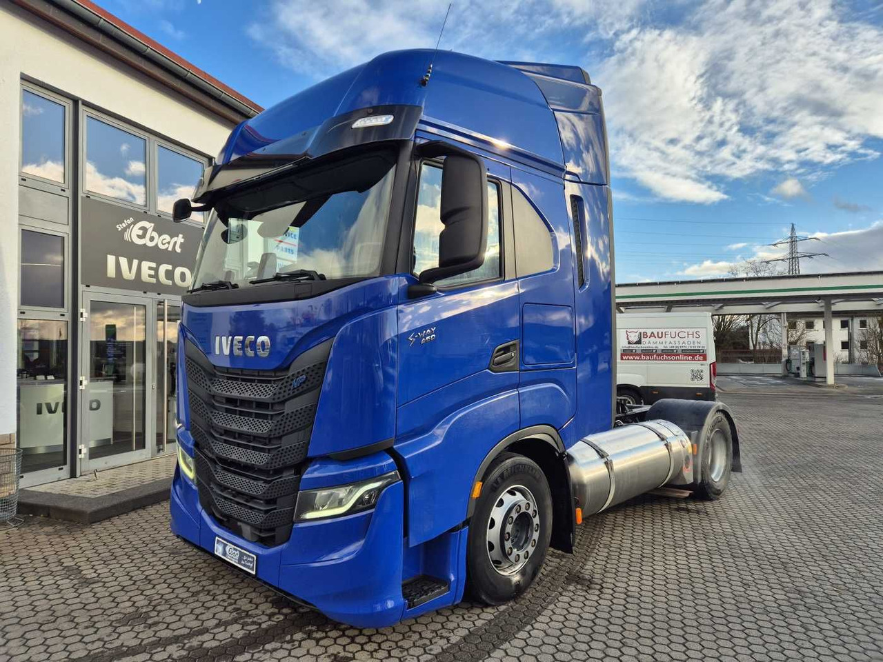 Iveco S-Way 460 NP LNG ACC Intarder Navi - Sattelzugmaschine: das Bild 4 Iveco S-Way 460 NP LNG ACC Intarder Navi - Sattelzugmaschine: das Bild 4