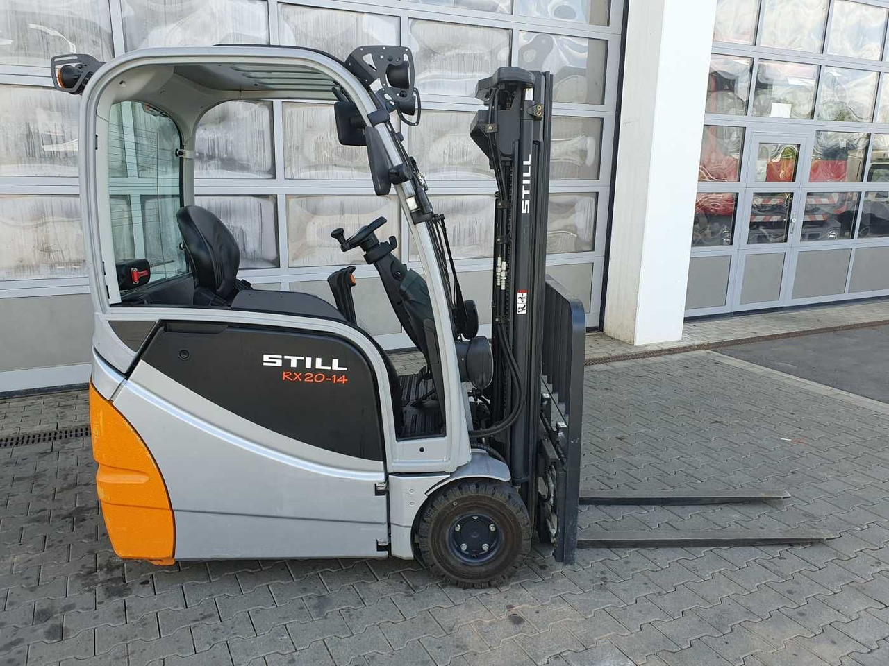 Still RX20-14 / 2025 / Triplex: 4.30m! / 751h! / SS - Elektrostapler: das Bild 2 Still RX20-14 / 2025 / Triplex: 4.30m! / 751h! / SS - Elektrostapler: das Bild 2