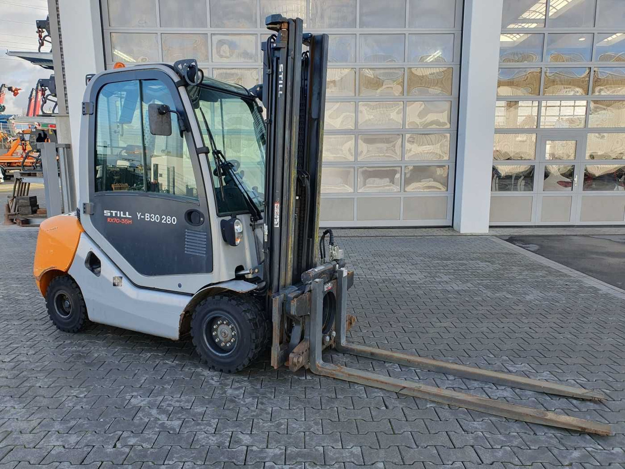 Still RX70-35 / Duplex: 3.50m / nur 1.065h / Drehgerät - Dieselstapler: das Bild 2 Still RX70-35 / Duplex: 3.50m / nur 1.065h / Drehgerät - Dieselstapler: das Bild 2