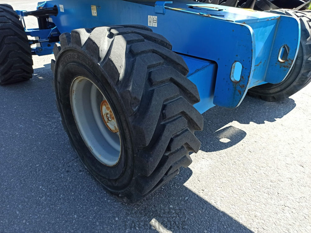 Gelenkarmbühne Genie Z-60/34J RT 4x4 Kuukulkija: das Bild 17