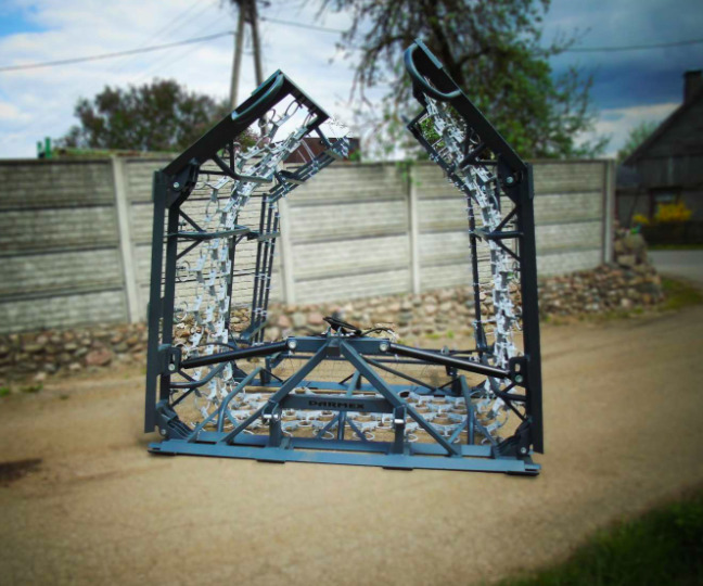 DARMEX Field / Meadow Harrow 8 m - Wiesenschleppe: das Bild 1 DARMEX Field / Meadow Harrow 8 m - Wiesenschleppe: das Bild 1