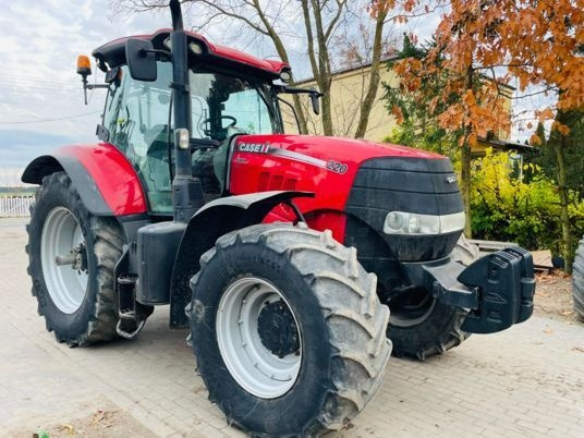 Case IH Puma 220 - Traktor: das Bild 1 Case IH Puma 220 - Traktor: das Bild 1