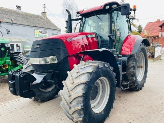 Case IH Puma 220 - Traktor: das Bild 2 Case IH Puma 220 - Traktor: das Bild 2