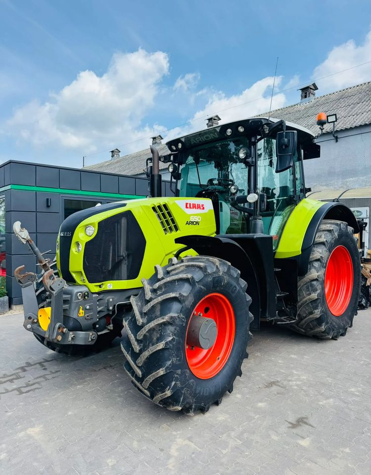 Claas Arion 650 CEBIS - Traktor: das Bild 1 Claas Arion 650 CEBIS - Traktor: das Bild 1