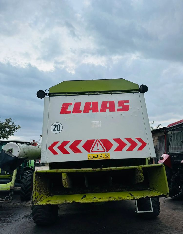 Claas MEGA 218 - Mähdrescher: das Bild 4 Claas MEGA 218 - Mähdrescher: das Bild 4