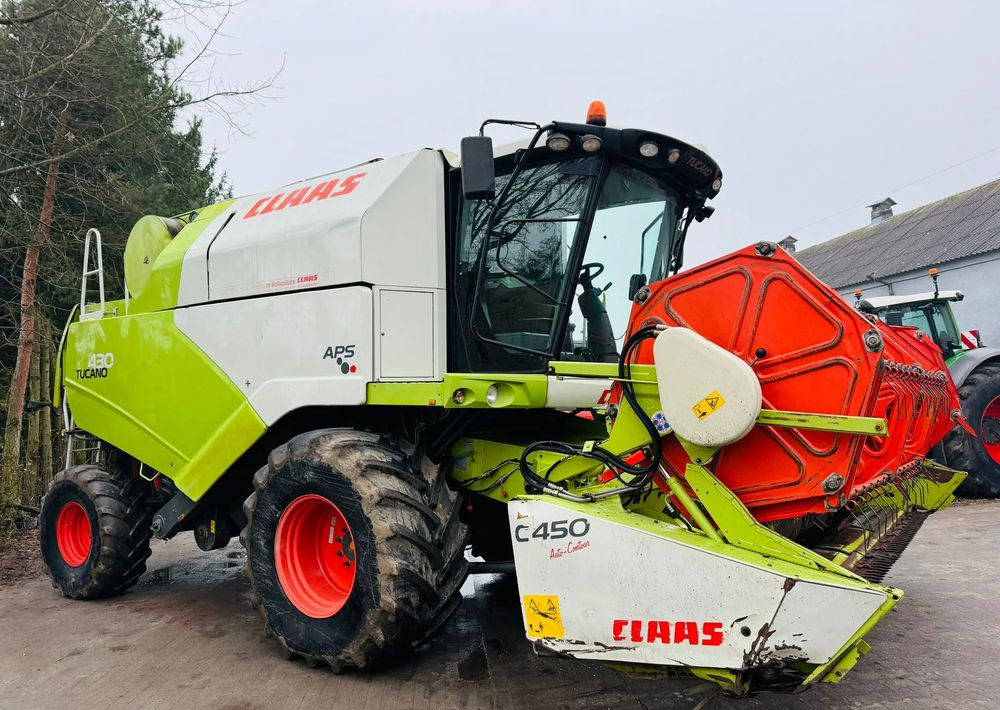 Claas TUCANO 430 APS - Mähdrescher: das Bild 1 Claas TUCANO 430 APS - Mähdrescher: das Bild 1