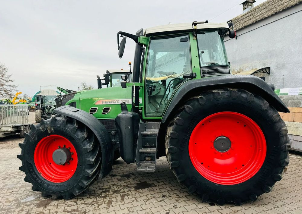 Fendt 718 Vario TMS - Traktor: das Bild 3 Fendt 718 Vario TMS - Traktor: das Bild 3
