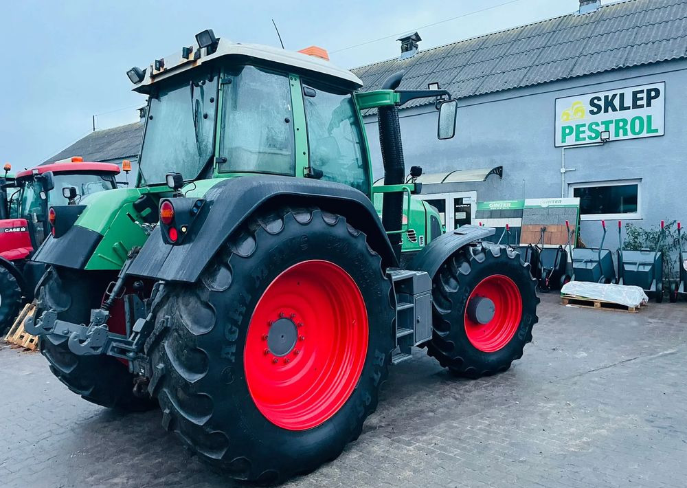 Fendt 820 - Traktor: das Bild 4 Fendt 820 - Traktor: das Bild 4