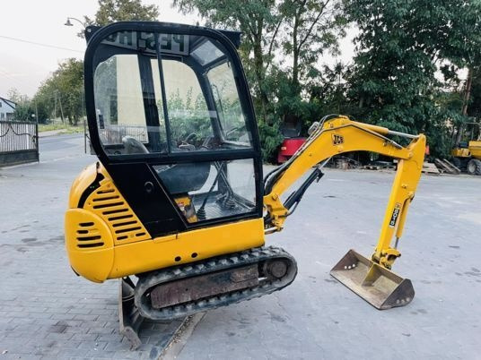 JCB 8015 - Minibagger: das Bild 4 JCB 8015 - Minibagger: das Bild 4