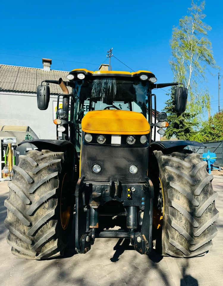 Traktor JCB Fastrac 4220: das Bild 10