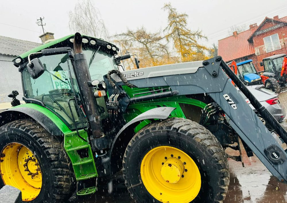 John Deere 6210R - Traktor: das Bild 2 John Deere 6210R - Traktor: das Bild 2