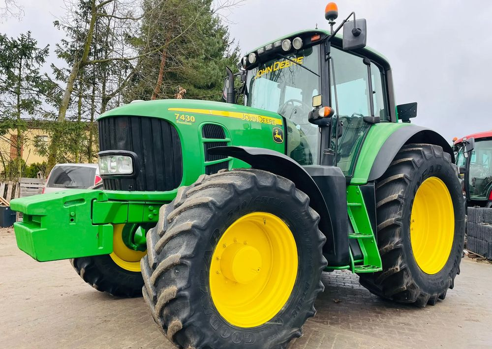 John Deere 7430 - Traktor: das Bild 1 John Deere 7430 - Traktor: das Bild 1