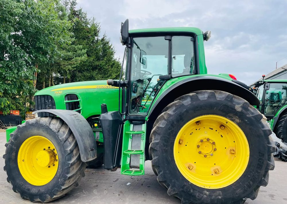 John Deere 7530 PREMIUM - Traktor: das Bild 5 John Deere 7530 PREMIUM - Traktor: das Bild 5