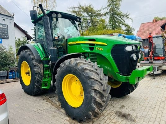 John Deere 7730 - Traktor: das Bild 2 John Deere 7730 - Traktor: das Bild 2