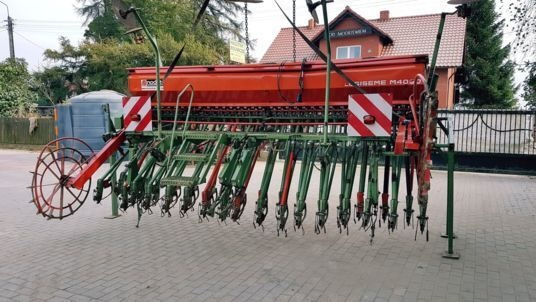 Kuhn LOGISEM 4000 - Sämaschine: das Bild 3 Kuhn LOGISEM 4000 - Sämaschine: das Bild 3