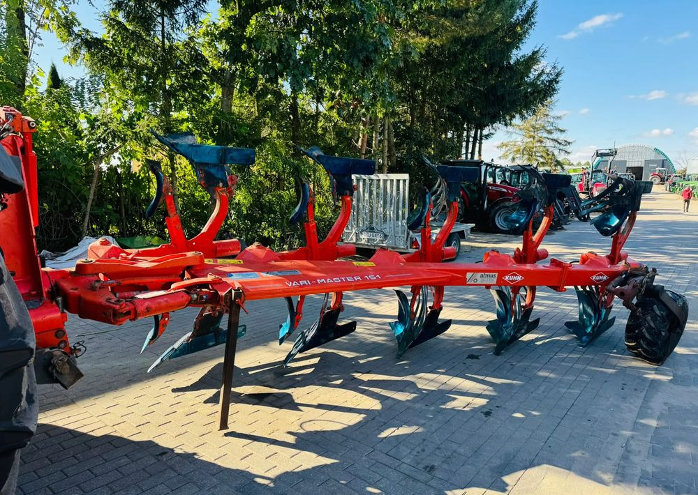 Kuhn Vari Manager 151 - Pflug: das Bild 1 Kuhn Vari Manager 151 - Pflug: das Bild 1