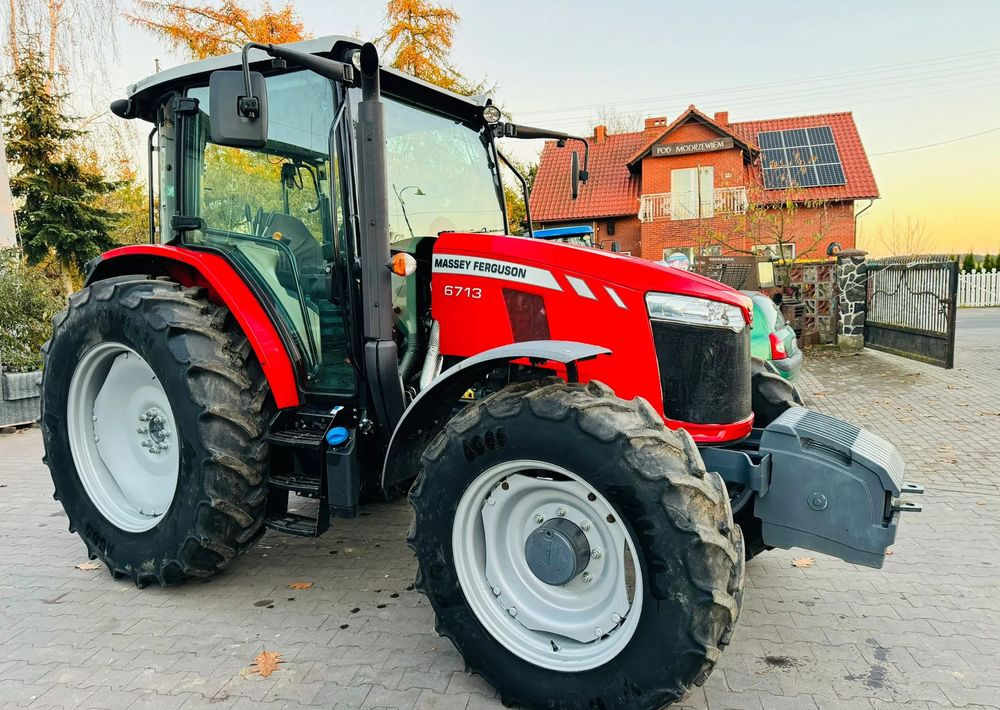 Massey Ferguson 6713 - Traktor: das Bild 5 Massey Ferguson 6713 - Traktor: das Bild 5
