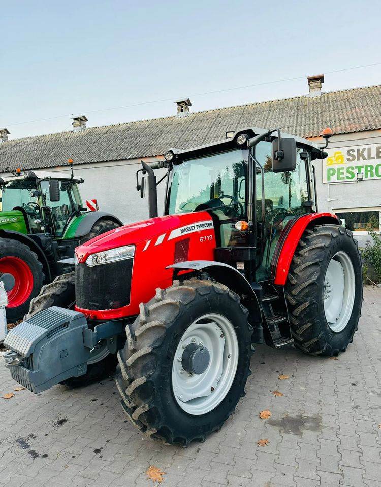 Massey Ferguson 6713 - Traktor: das Bild 1 Massey Ferguson 6713 - Traktor: das Bild 1