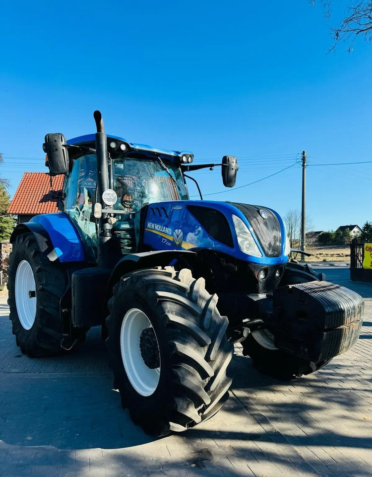 New Holland T7.230 - Traktor: das Bild 5 New Holland T7.230 - Traktor: das Bild 5