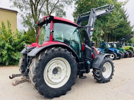 Valtra N 104 - Traktor: das Bild 5 Valtra N 104 - Traktor: das Bild 5