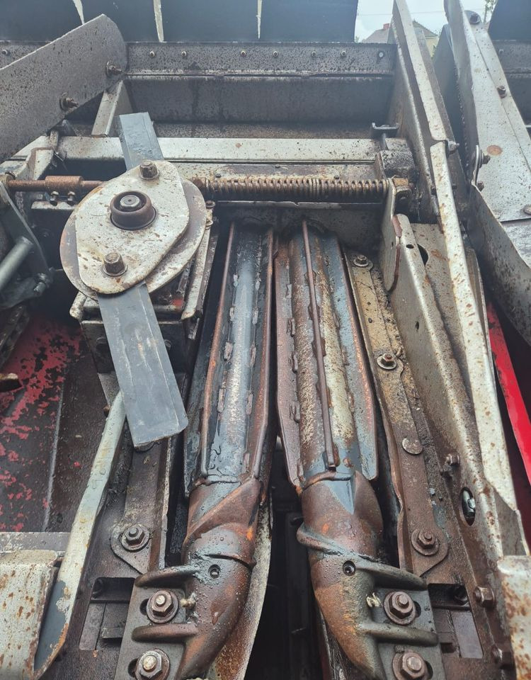 Dominoni SL968 - Pflückvorsatz für Mähdrescher: das Bild 4 Dominoni SL968 - Pflückvorsatz für Mähdrescher: das Bild 4