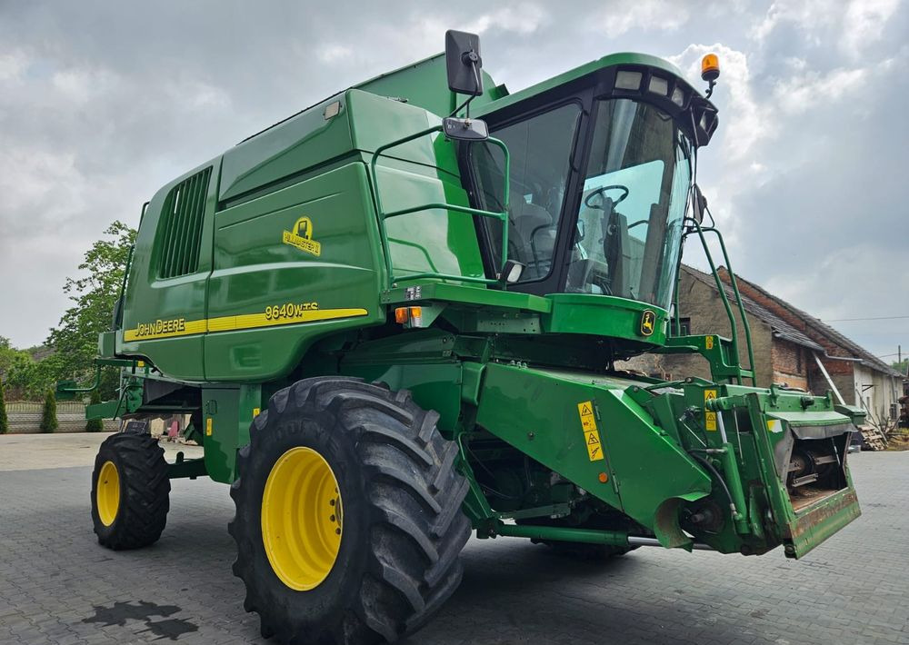 John Deere Wts 9640 HillMaster II - Mähdrescher: das Bild 2 John Deere Wts 9640 HillMaster II - Mähdrescher: das Bild 2