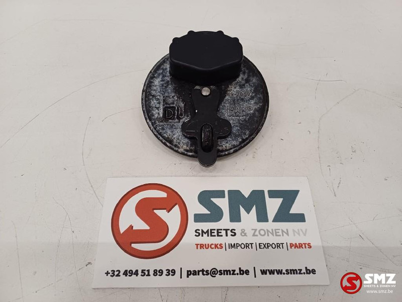 Caterpillar Fuel cap Caterpillar - Kraftstoffaufbereitung/ Kraftstoffförderung für Flurförderzeug: das Bild 1 Caterpillar Fuel cap Caterpillar - Kraftstoffaufbereitung/ Kraftstoffförderung für Flurförderzeug: das Bild 1