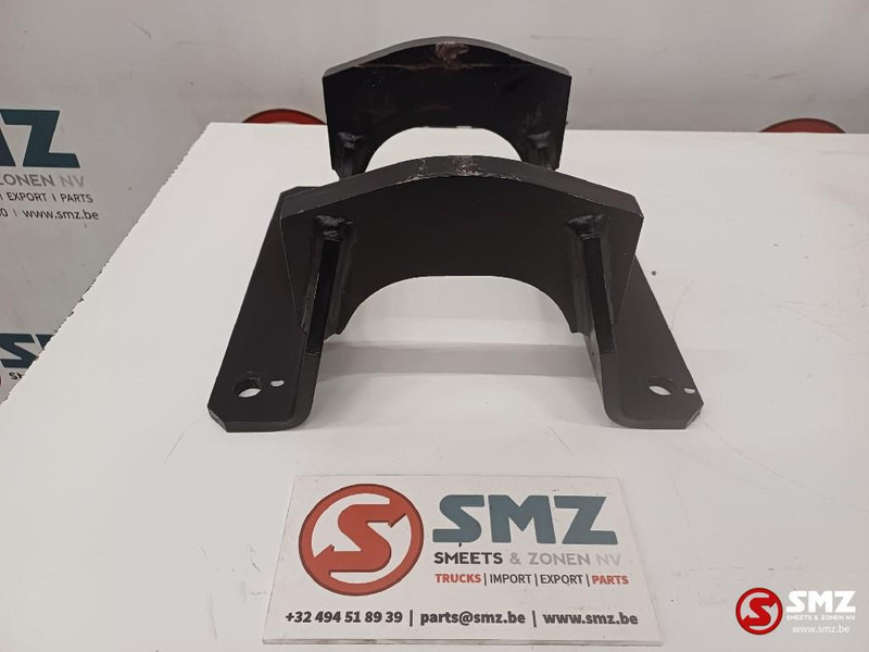 Caterpillar Track guide guard Caterpillar - Rahmen/ Chassis für Flurförderzeug: das Bild 2 Caterpillar Track guide guard Caterpillar - Rahmen/ Chassis für Flurförderzeug: das Bild 2