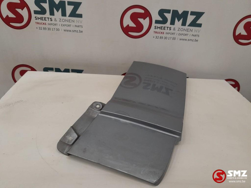 DAF Occ cabinezijspoiler rechtsboven DAF - Aeropack/ Spoiler für LKW: das Bild 3 DAF Occ cabinezijspoiler rechtsboven DAF - Aeropack/ Spoiler für LKW: das Bild 3