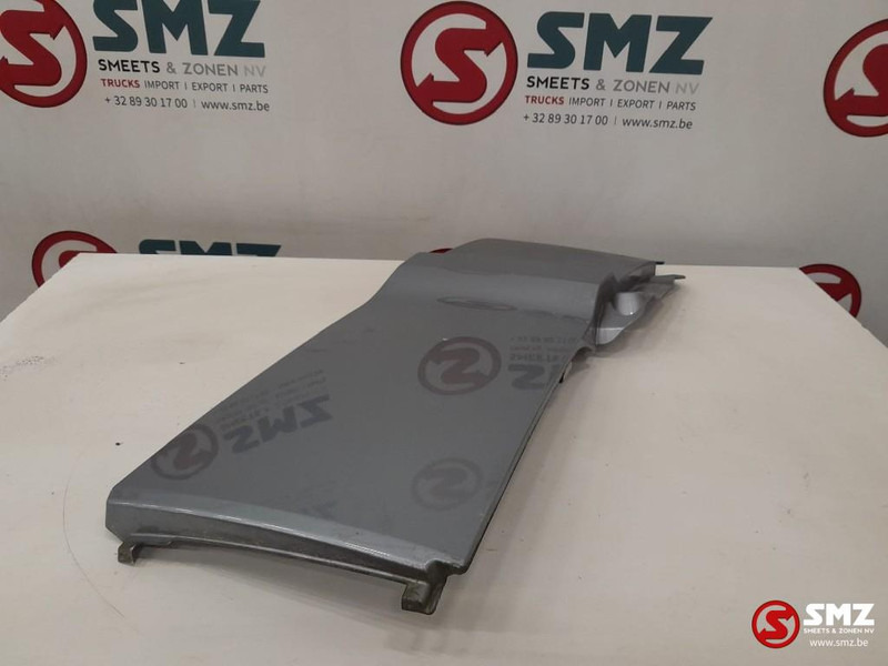 DAF Occ cabinezijspoiler rechtsboven DAF - Aeropack/ Spoiler für LKW: das Bild 4 DAF Occ cabinezijspoiler rechtsboven DAF - Aeropack/ Spoiler für LKW: das Bild 4