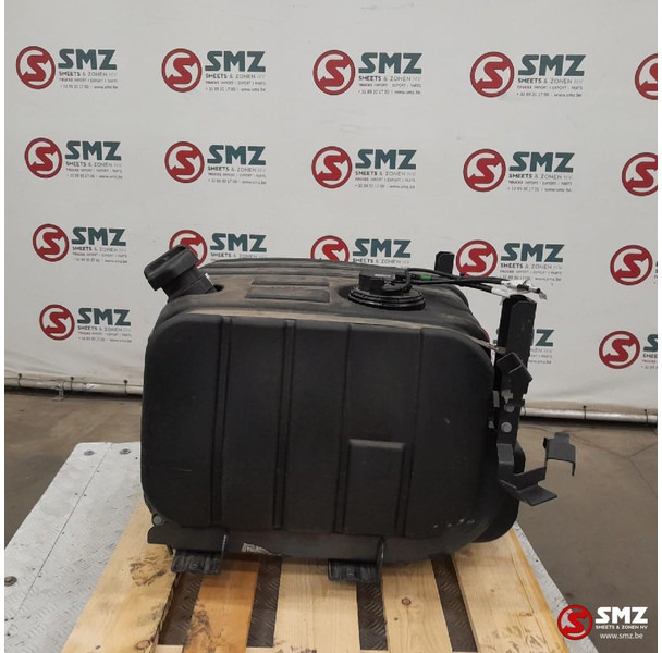 Iveco Occ brandstoftank 200L + brandstofniveausensor + s - Kraftstofftank für LKW: das Bild 2 Iveco Occ brandstoftank 200L + brandstofniveausensor + s - Kraftstofftank für LKW: das Bild 2