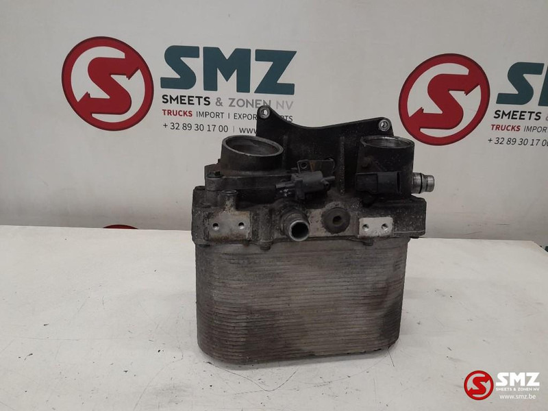 MAN Occ oliekoeler D2676 MAN - Motor und Teile für LKW: das Bild 1 MAN Occ oliekoeler D2676 MAN - Motor und Teile für LKW: das Bild 1
