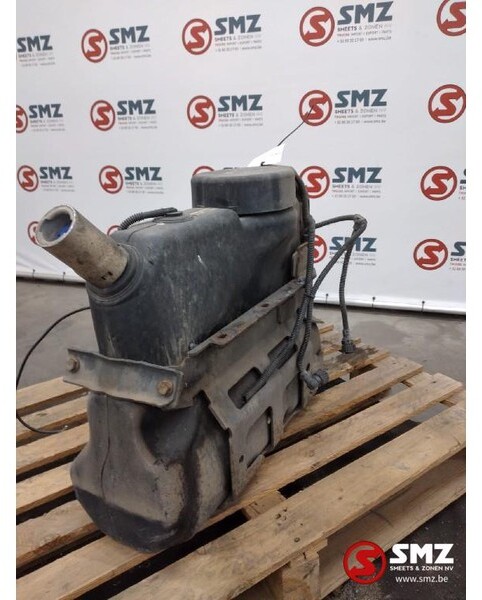 Mercedes-Benz Occ AdBlue tank Mercedes Atego 1218 A9704700815 - Kraftstoffaufbereitung/ Kraftstoffförderung für LKW: das Bild 1 Mercedes-Benz Occ AdBlue tank Mercedes Atego 1218 A9704700815 - Kraftstoffaufbereitung/ Kraftstoffförderung für LKW: das Bild 1