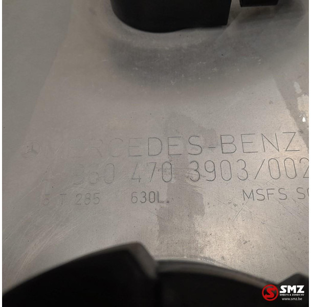 Mercedes-Benz Occ brandstoftank 630L + brandstofniveausensor Mer - Kraftstofftank für LKW: das Bild 5 Mercedes-Benz Occ brandstoftank 630L + brandstofniveausensor Mer - Kraftstofftank für LKW: das Bild 5