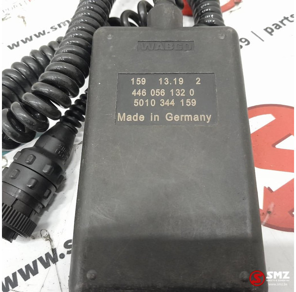 Renault Occ afstandsbediening luchtvering Renault - Elektrische Ausrüstung für LKW: das Bild 3 Renault Occ afstandsbediening luchtvering Renault - Elektrische Ausrüstung für LKW: das Bild 3