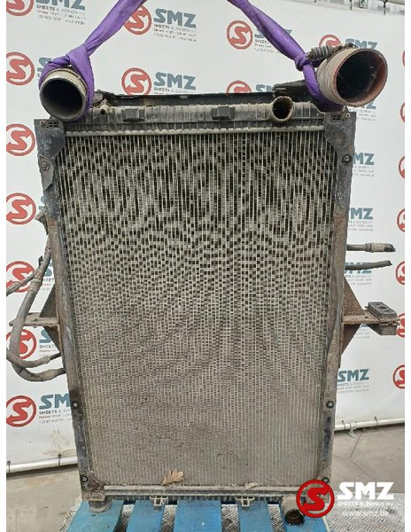 Renault Occ radiator Renault - Kühler für LKW: das Bild 1 Renault Occ radiator Renault - Kühler für LKW: das Bild 1