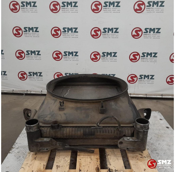 Renault Occ radiator + intercooler Renault - Kühler für LKW: das Bild 2 Renault Occ radiator + intercooler Renault - Kühler für LKW: das Bild 2